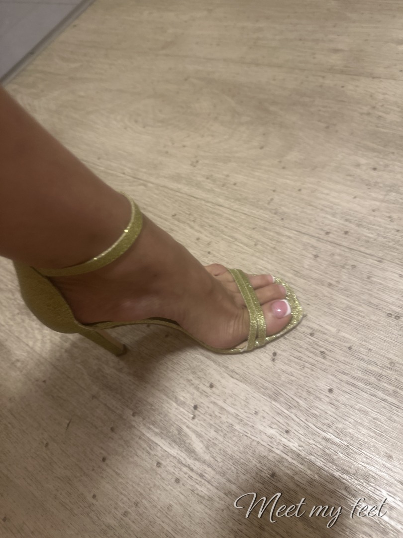 Albina21 Meet My Feet - Albina21