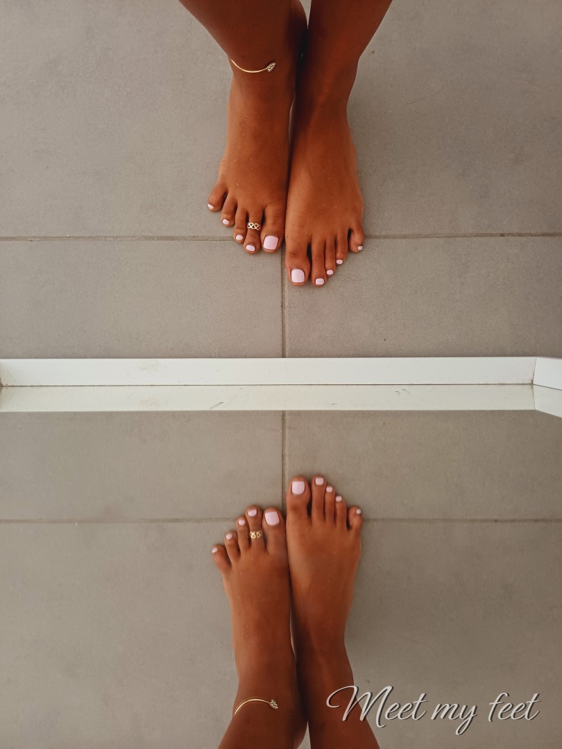 Meet My Feet - Milia93